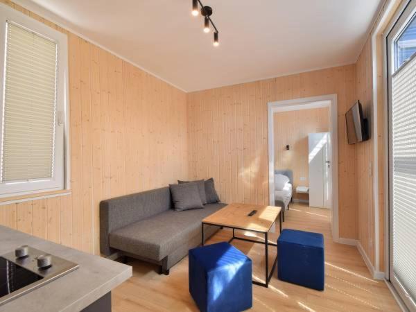 Lodge Reval Rewal